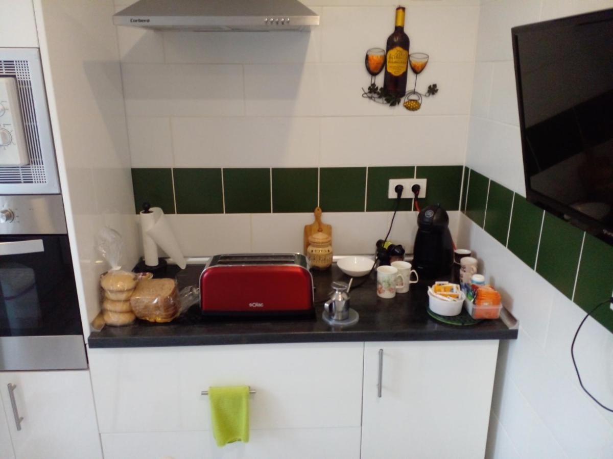 Primavera Bed And Breakfast. 3* L'Alfas del Pi